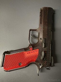 KMR W-02 UMBRA X cal. 9x19