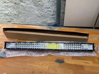Led svetelná rampa 405W