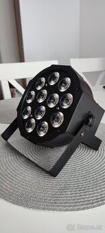 Predám 4 ks LED par svetlá