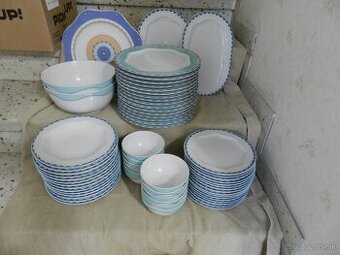 Taniere rôzne sady