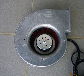 Radiálny ventilátor 230V s reguláciou