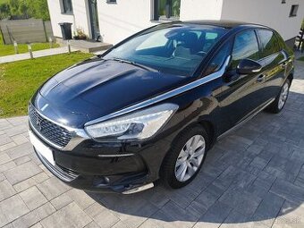 DS 5 4x4 HYBRID AUTOMAT, r.v.: 3/2017