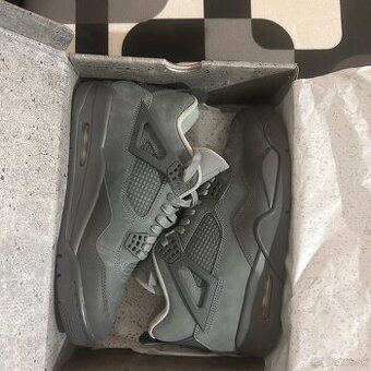 Air jordan 4 wet cement