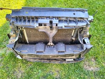 Predna stena s tiguan 1.4tsi 110 kw a svetlo maska