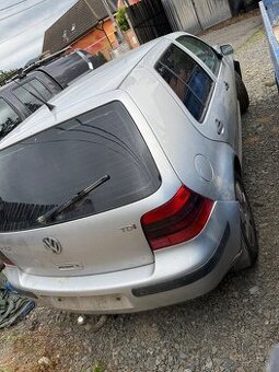 Volkswagen golf IV rozpredam