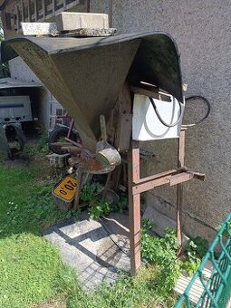 Šrotovnik na obilie - 1