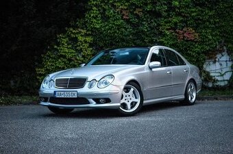 Mercedes-Benz E trieda Sedan 55 AMG