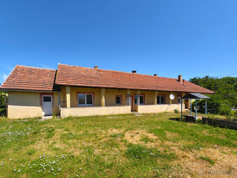 RODINNÝ DOM - CESTICE, 15 km od KOŠÍC, POZEMOK 992 m2