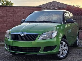 Škoda Fabia 1.2i / Facelift mod. 2011 / 180 tisíc KM / SK TP