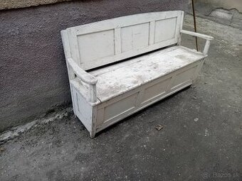 Stará lavička