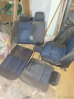 Niektoré sedačky z Škoda Octavia 1