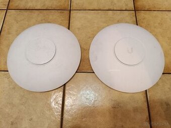 Ubiquiti UniFi AP AC PRO