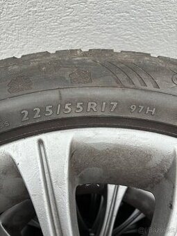 Predám zimné gumy 225/55 r17