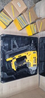 Klincovačka Dewalt 890N