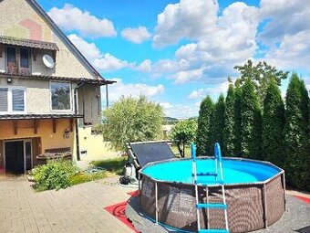 RODINNÝ DOM- VEĽKÉ CHLIEVANY- POZEMOK 1001 m2- 5 IZBOVÝ