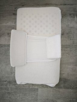 Antirefluxný a antikolikový vankúš s termoforom