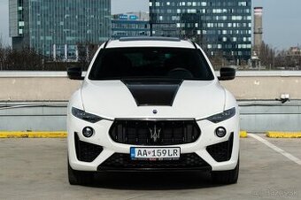 Maserati Levante SQ4