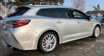 Toyota Corolla 2.0 TS hybrid