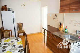 Na predaj zrekonštruovaný 2-izbový byt v obci Jasová