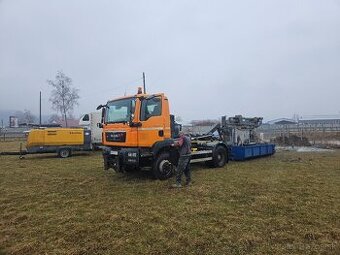 Vrtanie studni,čistenie airliftom.