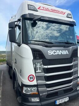 Scania S450
