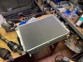 E46 M3 celohlinikovy chladič