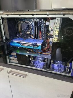 Herný počítač Alienware aurora