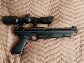 Vzduchová pistol Crosman 5.5