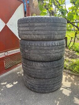 Nokian Tyres R18