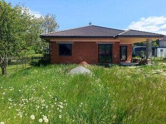Novostavba 4 izb.rod.domu typ bungalov,620m2 - Višňové