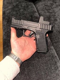 Glock AW Custom