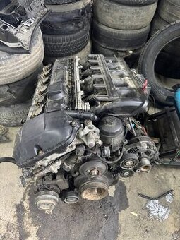 M52b28 nastrojený motor