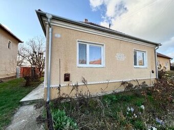 Na predaj 3 izbový rodinný dom, Strekov