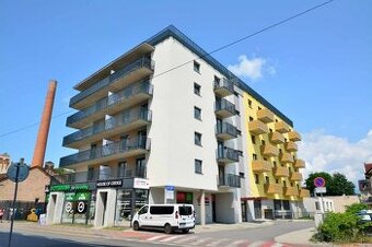 Prenájom 3 izb.yt v širšom centre Popradu s garážovým státim