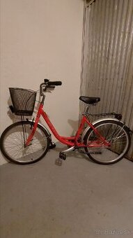 Červený bicykel