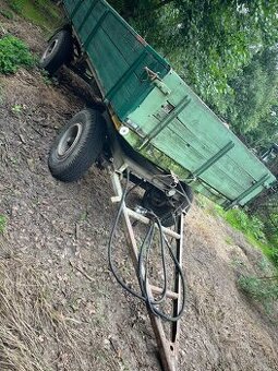 Vlecka za traktor