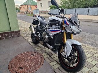 BMW S 1000R