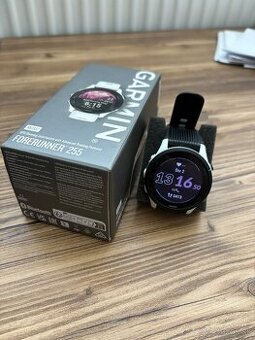 Hodinky Garmin Forerunner