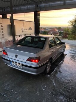 Peugeot 406