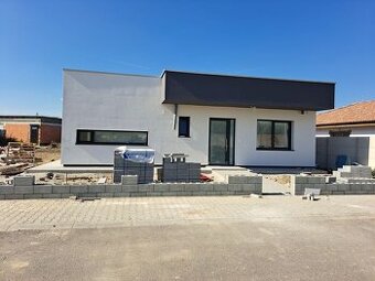Predaj novostavby 4i RD, Tomášov, Okružná ul.