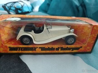 Modely áut MATCHBOX v pôvodných krabiciach