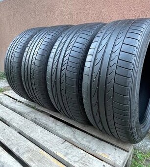 Bridgestone 225/45 R17 4x=120e