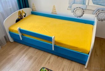 ZNÍŽENÁ CENA Detská posteľ so zásuvkou 180x90 BÁGER - modrá