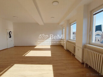 Kancelársky priestor na prenájom-Lučenec