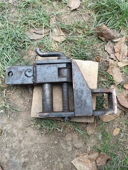 Terra vari agzat nastavovacie teleso