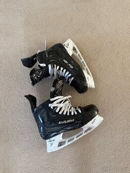 Korčule Bauer Supreme Mach