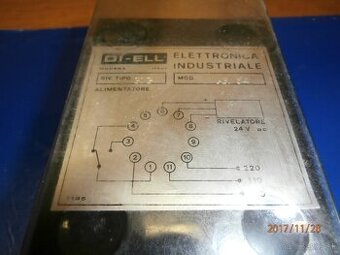 Rele AR04,PNP,110-220V,24VDC.