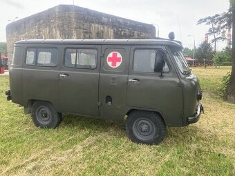 UAZ 452A - Buchanka