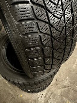 ZIMNÁ SADA 215/55 R17 DELINTE