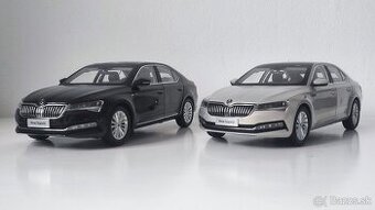 Škoda Superb 1:18